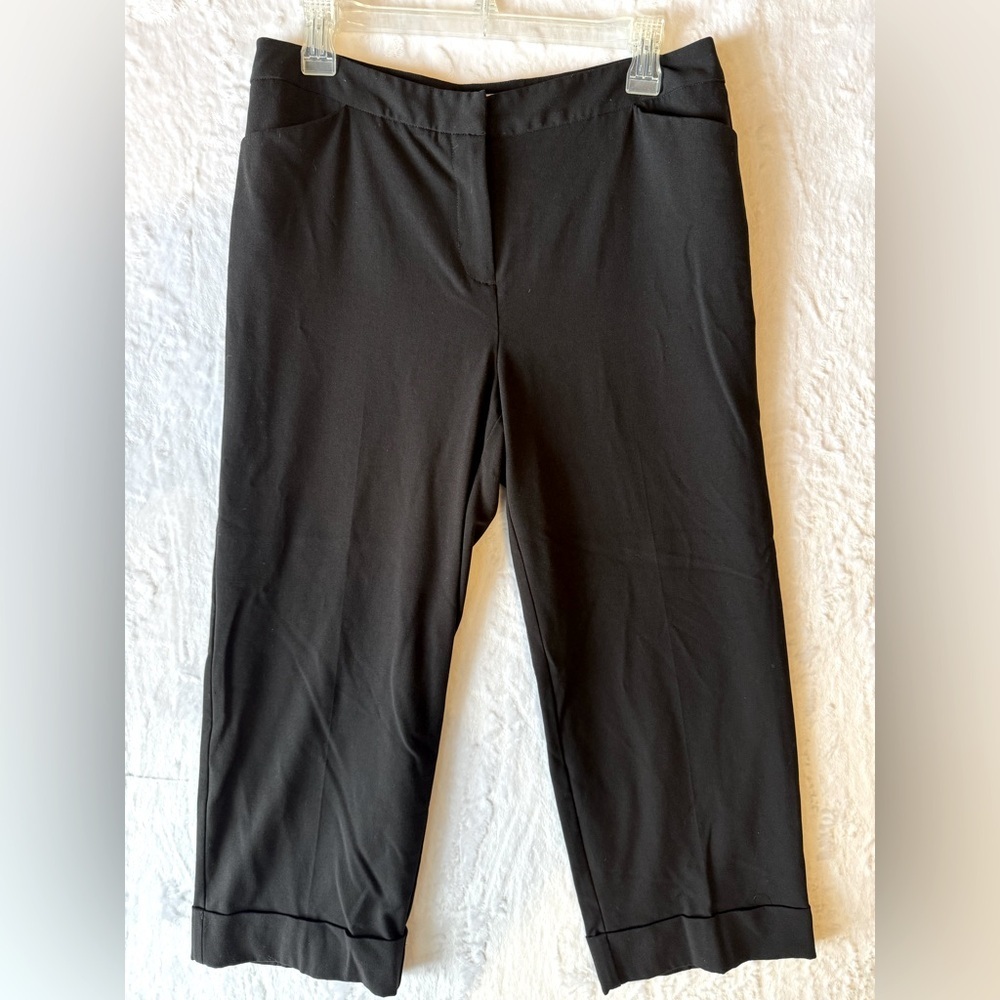 Chico’s Black Cropped Ankle Pants with Cuffed Hem and Pockets Size 1/8